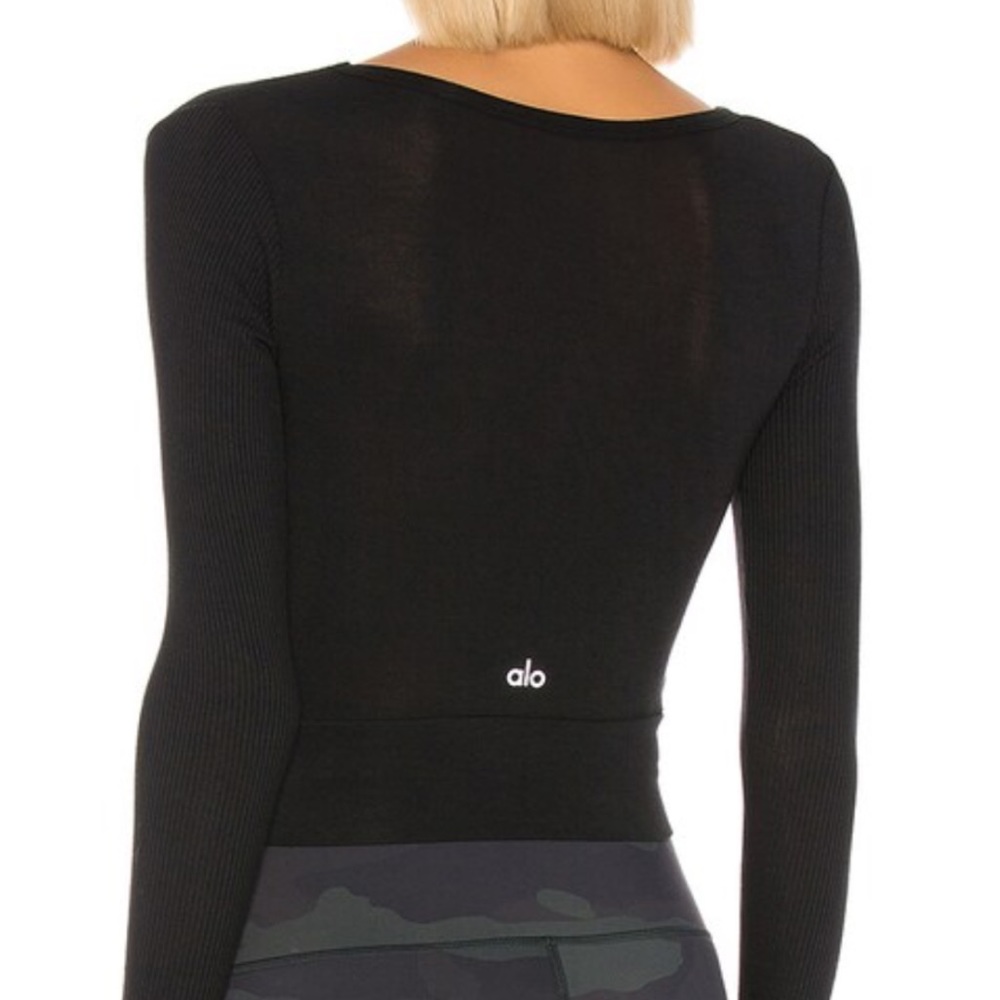 ALO cover long sleeve top